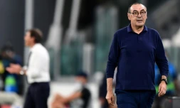 L'entraîneur de la Juventus Maurizio Sarri lors du 8e retour de Ligue des champions face à Lyon, le 7 août 2020 à Turin