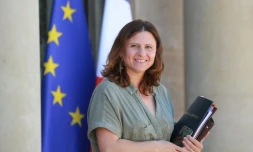 La ministre des Sports Roxana Maracineanu, le 24 juin 2020 au sortir du conseil du gouvernement au Palais de l'Elysée à Paris