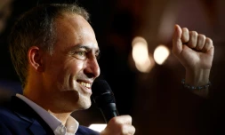 La tête de liste PS-Place Publique Raphaël Glucksmann lors de la soirée électorale pour les élections européennes à Paris, le 9 juin 2024
