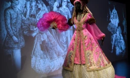 Une robe présentée au Met de New York dans le cadre de l'exposition "Jacqueline de Ribes: l'art du style", le 17 novembre 2015