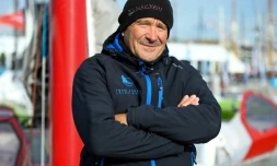 Le skipper français Lalou Roucayrol, sur son multicoque de 15 m (Arkema), à Saint-Malo, le 28 octobre 2018