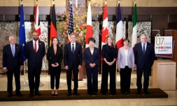 Photo de famille des chefs de la diplomatie des pays du G7, le 8 novembre 2023 à Tokyo