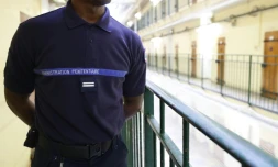 Un surveillant de prison à Fresnes, le 20 septembre 2016