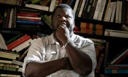 L'écrivain canado-haïtien Thélyson Orélien, le 24 septembre 2026 à Manosque, dans le sud-est de la France