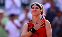 La joie de la TchÚque Karolina Muchova, qualifiée pour la finale de Roland-Garros, le 8 juin 2023
