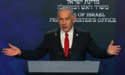 Le Premier ministre israélien Benjamin Netanyahu s'exprime lors d'une conférence de presse à Jérusalem le 21 mai 2025.
