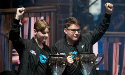 Emil "Nyhrox" Bergquist Pedersen et Thomas "Aqua" Arnould ont remporté samedi la Coupe du monde Fortnite en duo