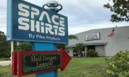 La boutique Space Shirts, Ă Merrit Island, en Floride, le 26 mai 2020