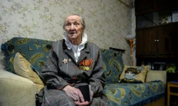 Une centenaire russe Maria Ryabtseva dans son appartement à Saint-Pétersbourg le 9 octobre 2017