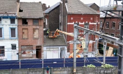 Démolition de la maison de Marc Dutroux, dans la quartier de Marcinelle, à Charleroi, le 7 juin 2022 en Belgique