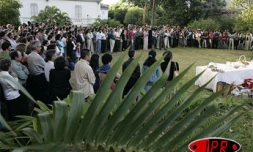 Vendredi 8 juillet 2005 -

Les 193 bacheliers ayant obtenu leur bac avec mention "très bien" ont été reçus à la préfecture