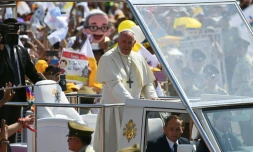 Le pape François à son arrivée dans la ville d'Iquique au nord du Chili le18 janvier 2018