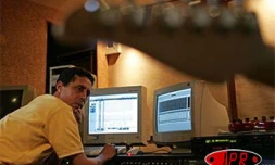 Mardi 6 septembre 2005- 

Baster en plein enregistrement de son nouvel album. Il est attendu dans les bacs vers la fin octobre 2005