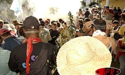 Jeudi 19 juin 2003
Des affrontements ont une nouvelle fois opposé les forces de l'ordre à des grévistes de l'Éducation nationale
(Photo Noël Thomas)