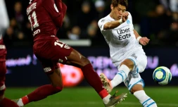 Le défenseur japonais de Marseille Hiroki Sakai (d) sur le terrain de Metz, le 14 décembre 2019