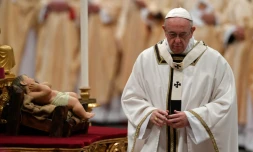 Le pape François lors de son homélie de Noël, le 24 décembre 2017 au Vatican