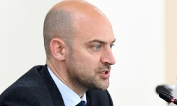 Le ministre des Affaires étrangères Jean-Noël Barrot à Yerevan (Arménie) le 26 mai 2025