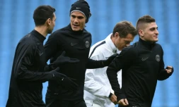 Les joueurs du PSG Javier Pastore (g), Edinson Cavani (c) et Marco Verratti, lors d'un entraînement, le 11 avril 2016 à l'Etihad Stadium de Manchester City