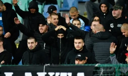 Supporters bulgares dans les tribunes lors du match contre l'Angleterre en qualifs pour l'Euro-2020 de football, le 14 octobre 2019 Ă Sofia