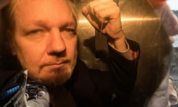 Julian Assange arrive au tribunal de Londres le 1er mai 2019