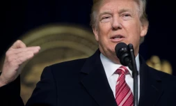 Le président américain Donald Trump s'exprime devant la presse dans sa résidence de Camp David, le 6 janvier 2018