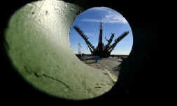 Une fusée Soyouz MS-10 est assemblée sur le cosmodrome russe de Baïkonour au Kazakhstan le 9 octobre 2018.