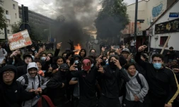 Des lycéens lors d'une manifestation près du lycée Déodat à Toulouse, le 1er octobre 2026