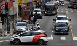 Une voiture autonome de Cruise Ă San Francisco le 8 juin 2023
