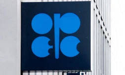 L'Opep, réunie à Vienne, parvient à un accord pour réduire sa production de 1,2 million de barils par jour