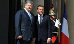 Le président français Emmanuel Macron reçoit son homologue ukrainien Petro Poroshenko le 26 juin 2017 à Paris