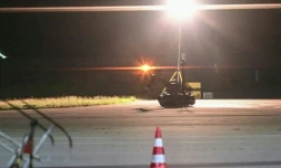 Un robot démineur intervient à l'aéroport allemand de Leipzig-Halle, le 5 août 2026 (extrait d'une vidéo de News5)