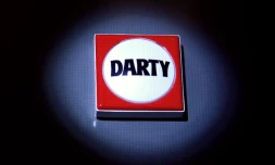 Le groupe de distribution d'électroménager et de produits techniques Darty a vu son résultat net repasser dans le vert sur son exercice 2014/2015, qui s'est achevé sur un bénéfice de 13,8 millions d'euros