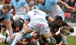 Le 3e ligne du LOU Patrick Sobela inscrit un essai contre Bayonne, le 28 décembre 2019 à Lyon