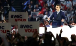 Le président-candidat à la présidentielle Emmanuel Macron (LREM)lors de son meeting à Nanterre, le 2 avril 2022