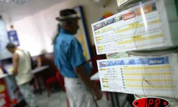 Mardi 16 mai 2006 -

En 2005, les parieurs se sont partagés des gains de 130 millions d'euros contre 95,4 millions d'euros l'année précédente