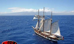 Vendredi 1er décembre 2006 - 

La goélette &quot;la Boudeuse&quot; a accosté à La Réunion avec à son bord 25 aventuriers qui font le tour du monde