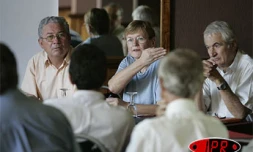 Jeudi 10 février 2005
Marie-Georges Buffet et Michel Duffour. Les deux dirigeants du PCF ont rencontré les acteurs de la filière cannes - sucre
