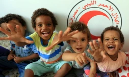 Des enfants de parents jihadistes tués ou portés disparus dans un centre d'hébergement du Croissant-Rouge à Misrata, dans l'ouest de la Libye, le 2 août 2017