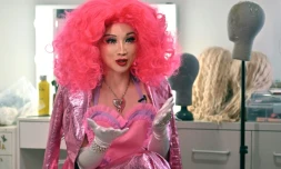 La drag queen sud-coréenne Serena dans un studio du quartier de Haebangchon à Séoul, le 28 avril 2023