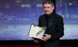 Cristian Mungiu remporte la Palme d'Or pour le film Fjord lors de la cérémonie de clôture de la 79e édition du Festival de Cannes, le 23 mai 2026