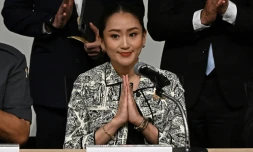 Paetongtarn Shinawatra, fille de l'ex-Premier ministre Thaksin Shinawatra, désignée par le parti Pheu Thai comme candidate de la coalition majoritaire sortante au poste de Premier ministre, le 15 août 2024 à Bangkok, en Thaïlande