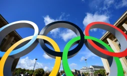 Les anneaux olympiques sur l'Esplanade du Trocadéro, le 14 septembre 2017 à Paris