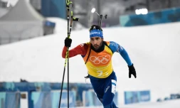 Martin Fourcade lors du relais 4x7,5 km du biathlon, à Pyeongchang, le 23 février 2018 