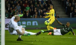 Le PSG de Kylian Mbappé a longtemps buté sur le gardien stéphanois Stéphane Ruffier à Geoffroy-Guichard, le 6 avril 2018