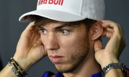 Le pilote français Pierre Gasly, alors chez Toro Rosso, lors d'une conférence de presse quelques jours avant le Grand Prix de France, le 21 juin 2018 au Castellet (Var)