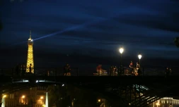 Le Pont des Arts à la tombée de la nuit, le 3 septembre 2016 à Paris
