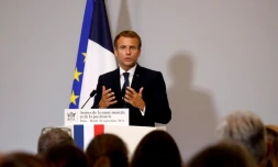Macron annonce le remboursement des psychologues et des postes supplémentaires