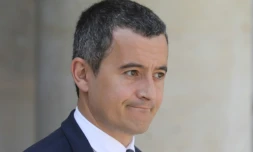 Le ministÚre de l'Action et des Comptes publics devrait connaßtre une "baisse totale" de ses effectifs "d'environ 5.800 emplois sur les trois années entre 2020 et 2022", a annoncé mardi le ministre Gérald Darmanin aux cinq organisations syndicales concernées.