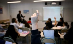 Les élèves français font toujours partie des derniers de la classe en mathématiques et en sciences dans l'Union européenne, selon une étude internationale