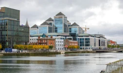 Le quartier des affaires du centre de Dublin, où sont installés de nombreux sièges sociaux de multinationales, le 7 octobre 2021